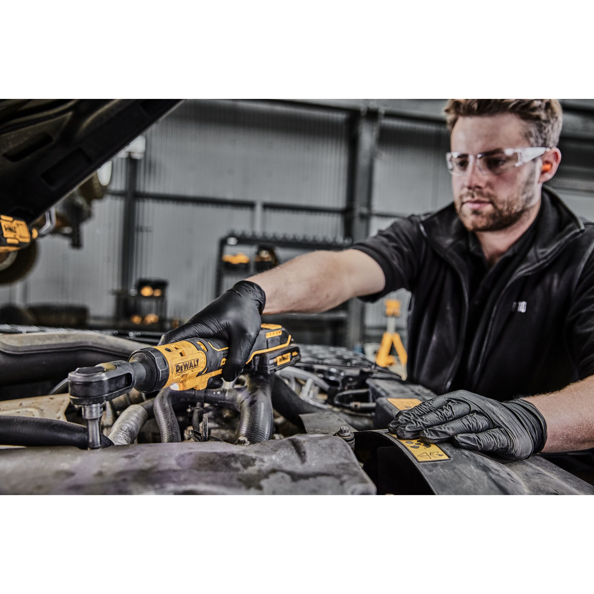 18V XR Brushless 1/2" Open Head Ratchet - Bare Unit
