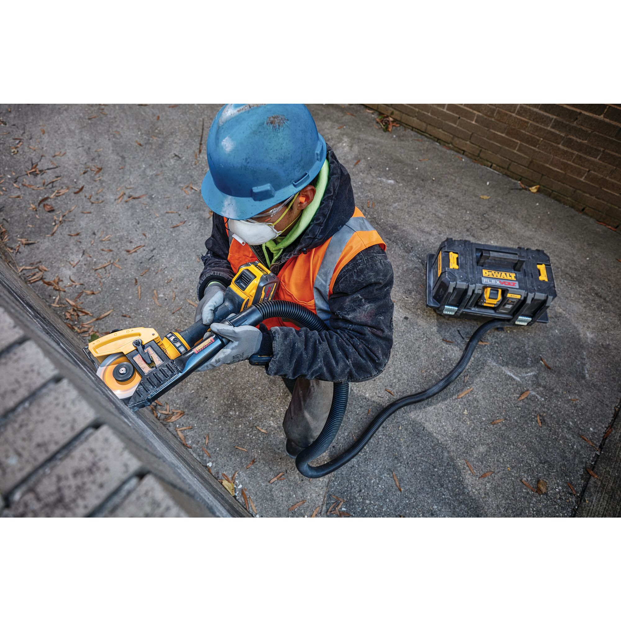 6 INCH CORDLESS GRINDER WITH KICKBACK BRAKE in action