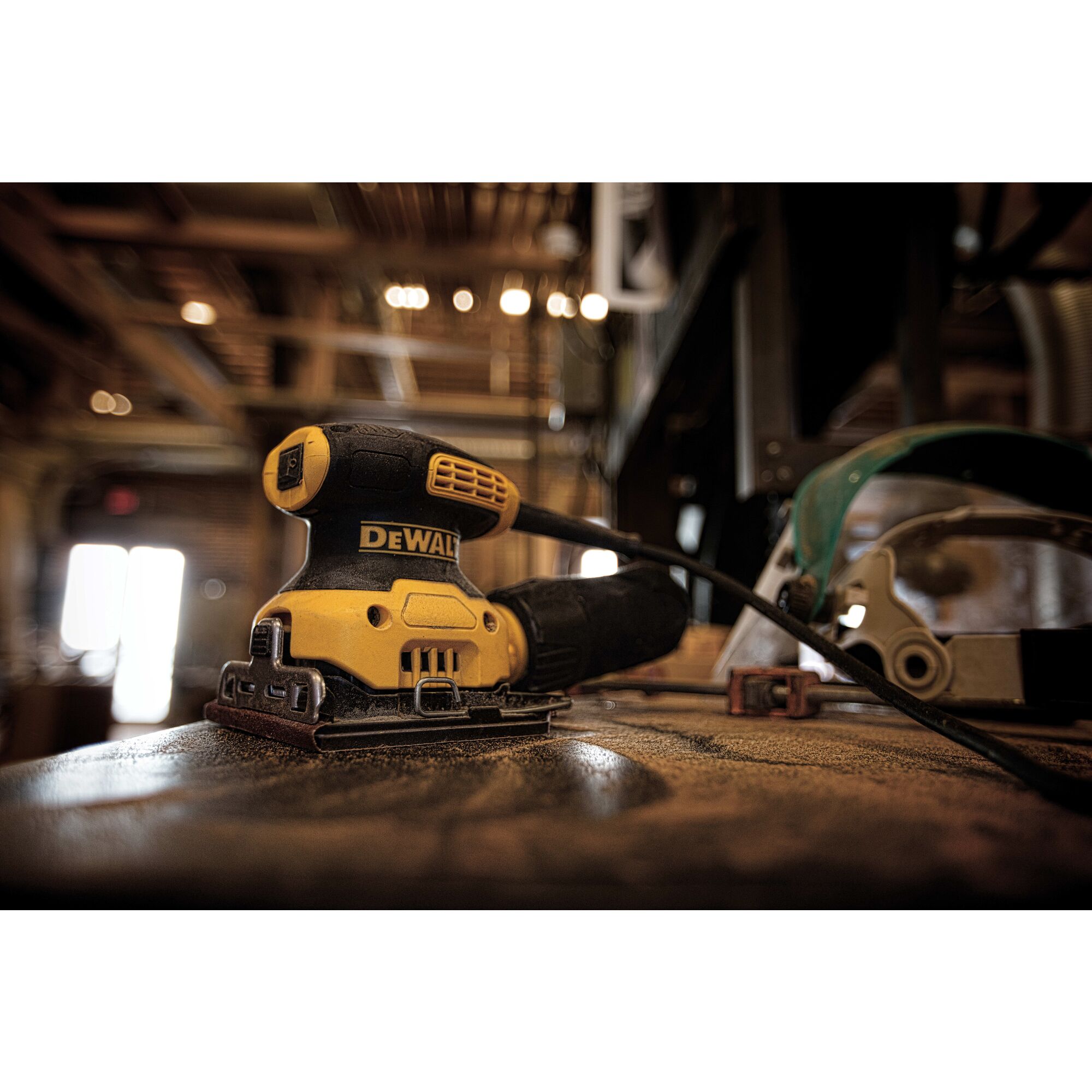 1/4 Sheet orbital sander
