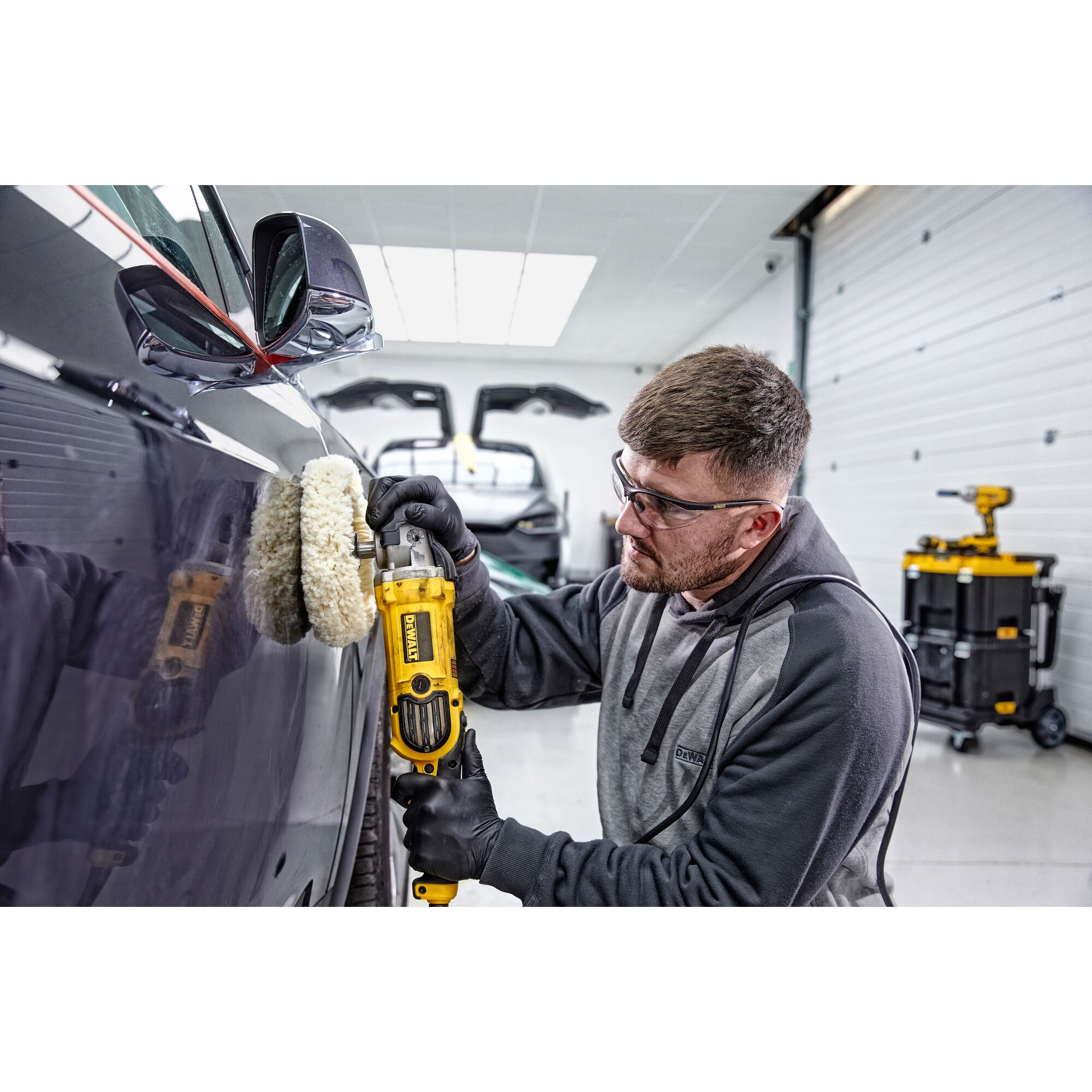 1250W 7 in. Variable Speed Polisher